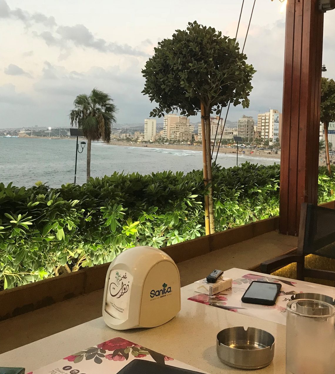 Dining Overseas